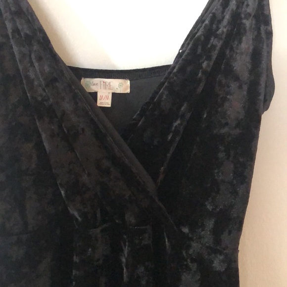 LOVE, FIRE Black Velvet Mini Dress - Picture 4 of 4